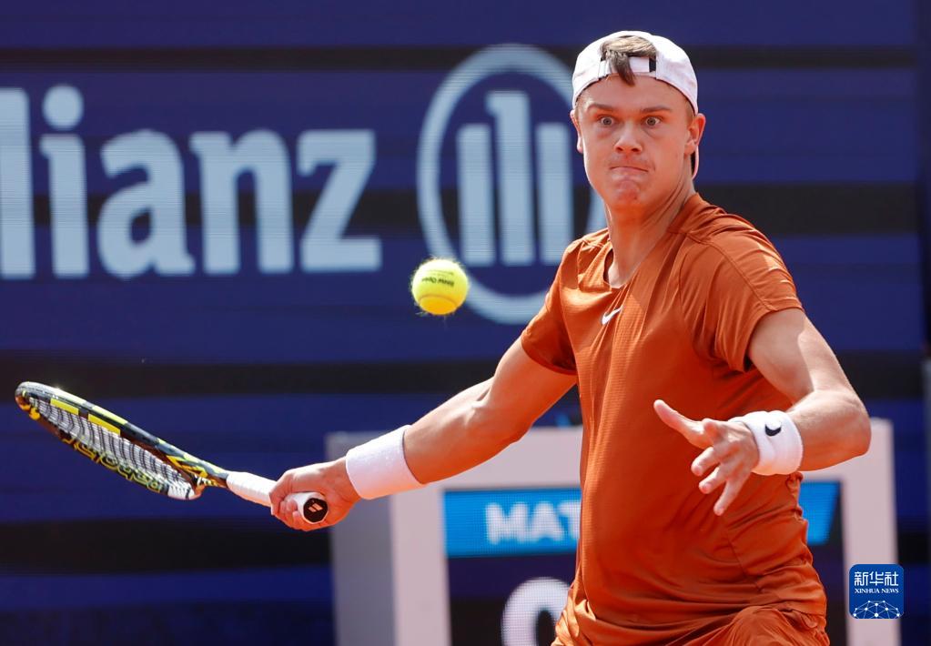 附加的首轮 附加的首轮