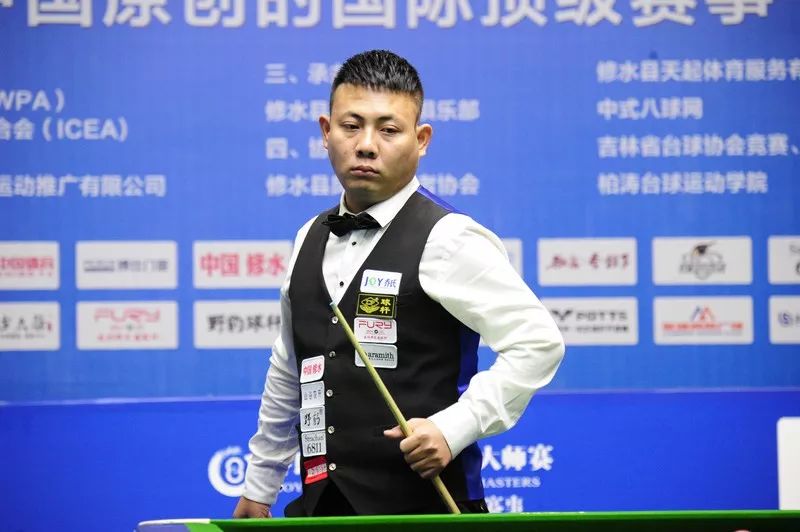 己伟大的一 己伟大的一