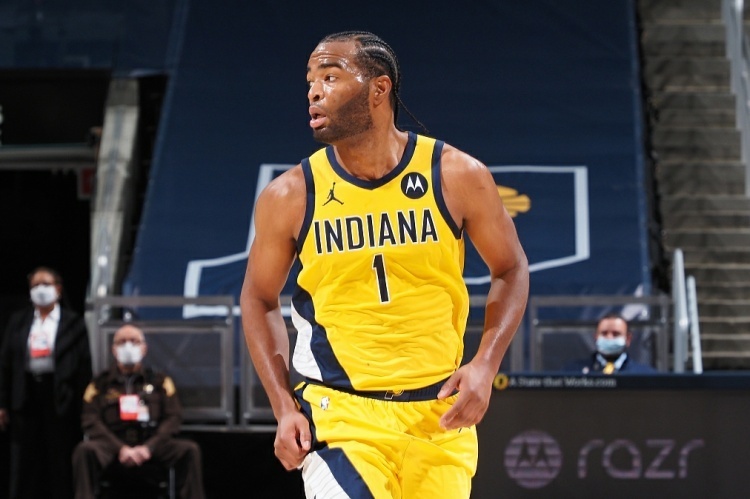 这位年轻选 这位年轻选