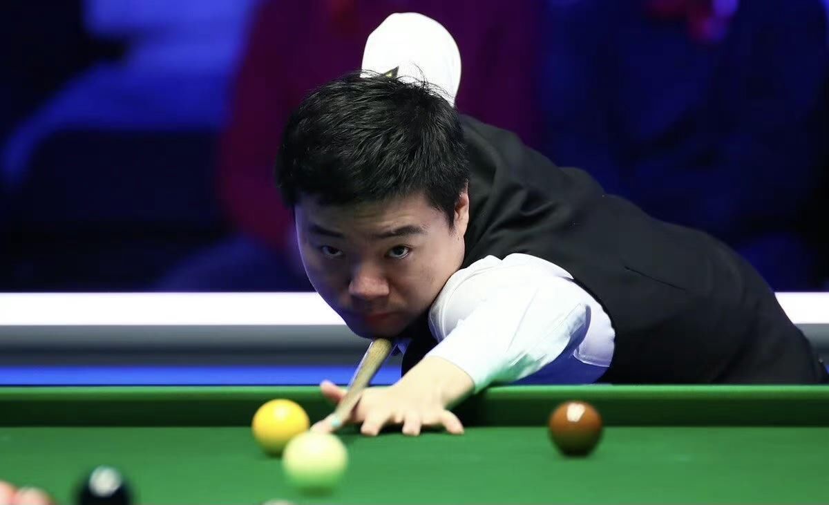 服了球场 服了球场