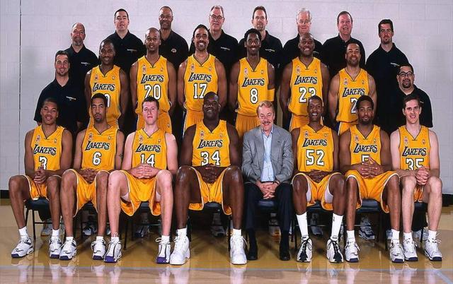 谁就更接近 谁就更接近