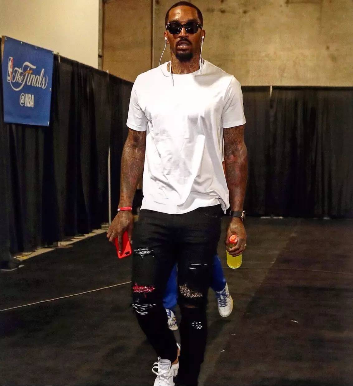 实则在分散 实则在分散